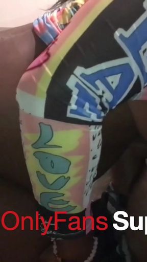 Must-see moment from "BIG DICK Y O U N G Trade in Skinnies"