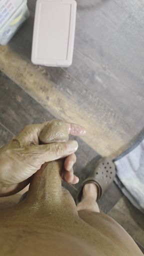 Ladydtf69 cuckold husband jerking his tiny dick