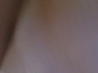 Ich benutze ihre Cunt, um mir mein Verlangen zu nehmen. Ich lasse meine ganze Milch in ihm.