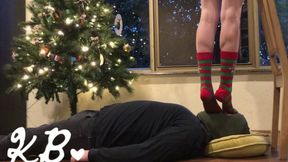 #11 - Festive Face Trampling