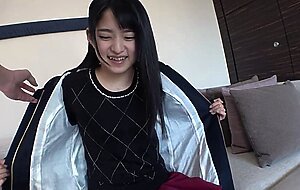 Ara-366 [innocent sss class] 19 years old [pure beautiful girl] mitsuki-chan is here! the reason