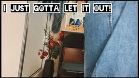 Ebonybooty49 -Bubbly Baggy jean fart comp