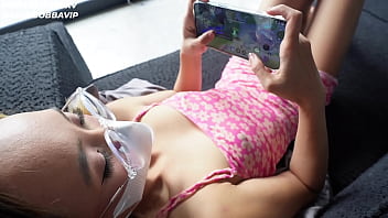 I fucked and creampied my Asian step sis while she was busy playing a mobile game
