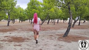 PUBLIC OUTDOOR RISKY RUNNING SPORT NAKED PUBLIC IN PARK