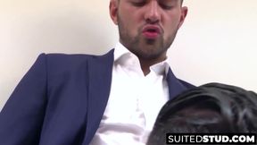 Pretty jock Robbie Rojo moans through kinky rimming