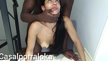 Ela foi acalma ele dando a bucetinha bem gostoso