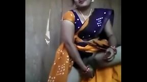 Bhabhi inserting cucumber in pussy