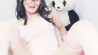 Bunny rosy Sissygasm pissgasm with banging machines