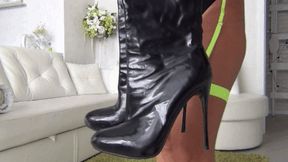 Listen to this magnificent creak of my boots bb