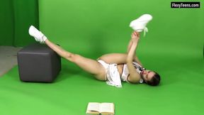 Talented naked gymnast Kim Nadara spreading legs