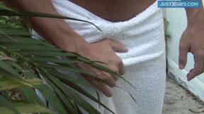 Gay massage with happy ending