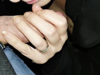 I masturbate whilst sucking his chunky rod in the park