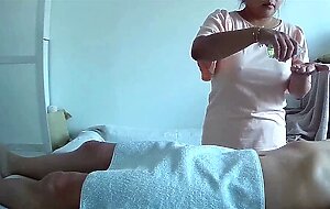 Full massage with happy ending in asian massage parlor