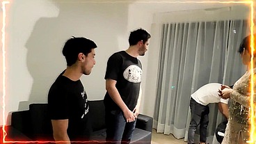 vinieron unos amigos y nos cojimos a la vecina , perla lopez ( parte 1 )