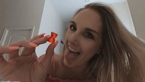 Adlee Ray chews you for a snack VR 4K