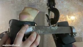 Engel Wicky mit zerrissener Riemenscheibe Halloween Anal Vernichtung