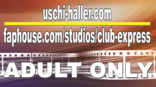 Reife Frau mit großen Brüsten lässt sich von Gangbang-Typen anal verwöhnen.