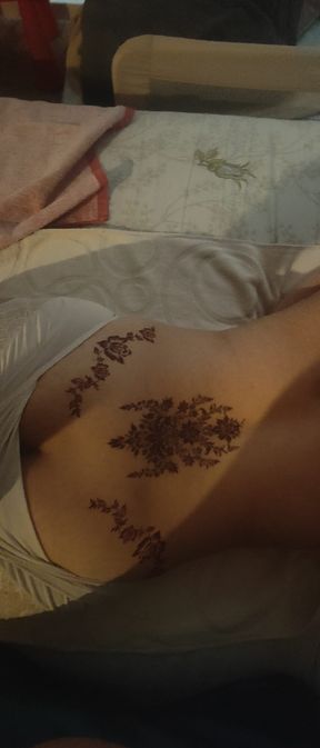 Sexy Pakistani MILF first time exposing beautiful ass