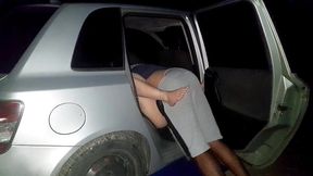 casada gostosa se acabou na piroca preta sem camisinha no carro em local publico deserto