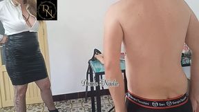 un salarie ose quemander une augmentation a sa patronne. il ne s attend pas ...