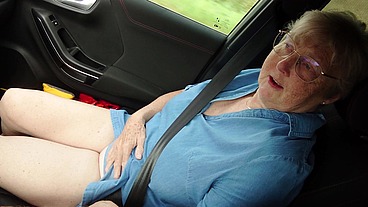Mein Chauffeur wird Neugierig