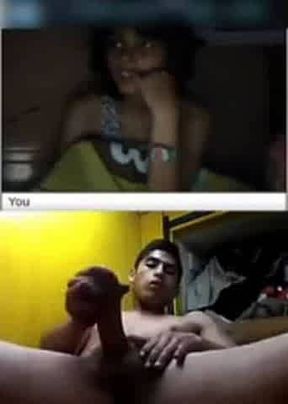 Webcam girl reaction latino cumshot