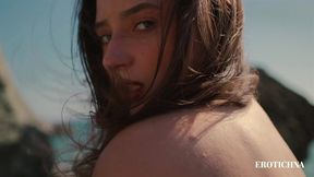 chloe moss - erotichna - mermaid