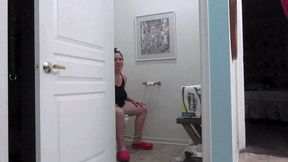 BBW TOILET CHAT FARTING STRONG PEEING DISCUSSING GETTING WET ON PARK SLIDE SINGING OPERATIC