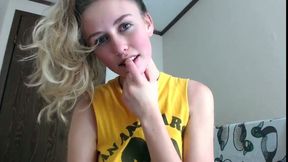 hot blonde stepsister fingerfucks her pussy live on cam