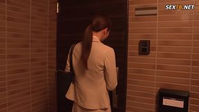 (Eng Sub) Married Woman Secretary, Engaged In Creampie Sex, Filled With Sweat And Kisses, In The