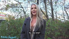 Public Sex - Blondine Britische MILF schlampig im Freien POV Public Blowjob Englischlehrer Hardcore Sex