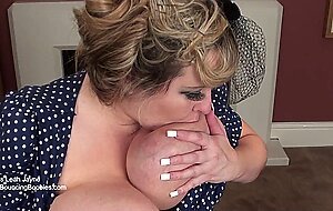 Big bouncing boobies, little miss bbw polka dot