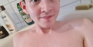 Bathing with No Mask!! Please Give Me Feedback if You Like It or Not!!