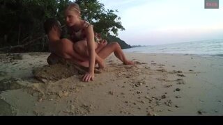 Kinky Fuck on Honeymoon in Thailand