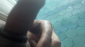 Checking out who&#039;s gonna suck this.