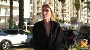 Anouk, Flamande sexy, remplie par tous les trous !