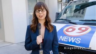 神奇女侠扮演者崇拜新闻记者的紧屄