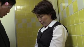 Mature Asian Fucked in The Toilet