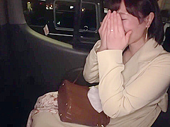 336DTT-078　「実は、妄想の中で1000人とヤリました…」四六時中オナニーに耽る 超•妄想癖人妻 35歳 日賀絢音 AVデビュー