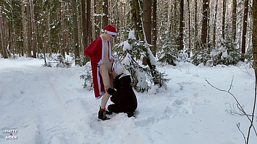 Twinks Matty and Aiden Christmas outdoor blowjob on the snow