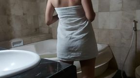 Dirty Sodomy in the Soaking Tub