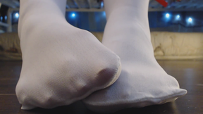 giantess white stocking fear