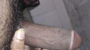 Seeing sister-in-law's wide ass, she fisted up