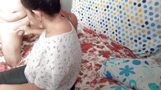 O latină matură amatoră futută anal