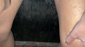 sexo nas cabines gay com gay sedento por rola