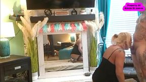 Having good sex with straight punk rocker