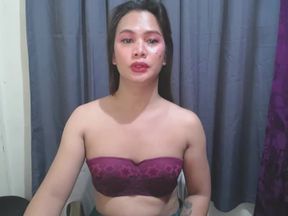 From lingerie to hot, HUGE_COCK_AMANDA ends it with heat.