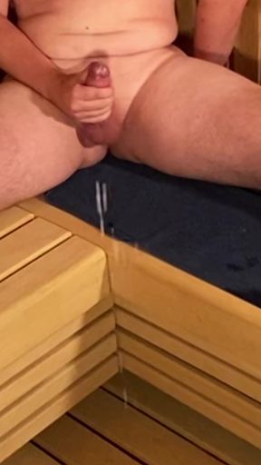 Risky sauna cumshot   Clip 1