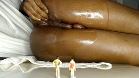 Intruders in My Crack – Owned by the Giant’s Hole By Ebony Giant