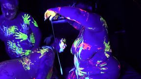 Cheyenne, Hannah and Matty have some UV fun